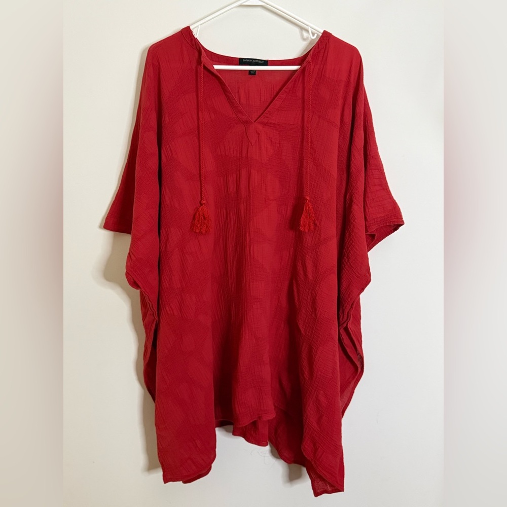 {Banana Republic}-Size: M/L- Cotton Cover Up in Coral